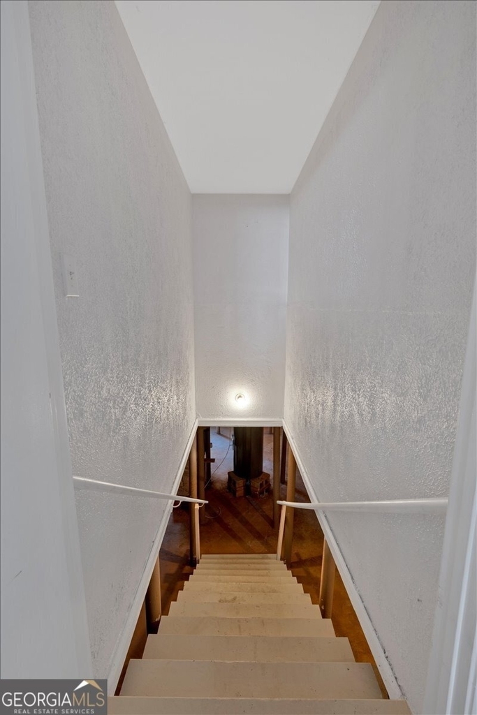 2142 Cloverdale Drive Se - Photo 39