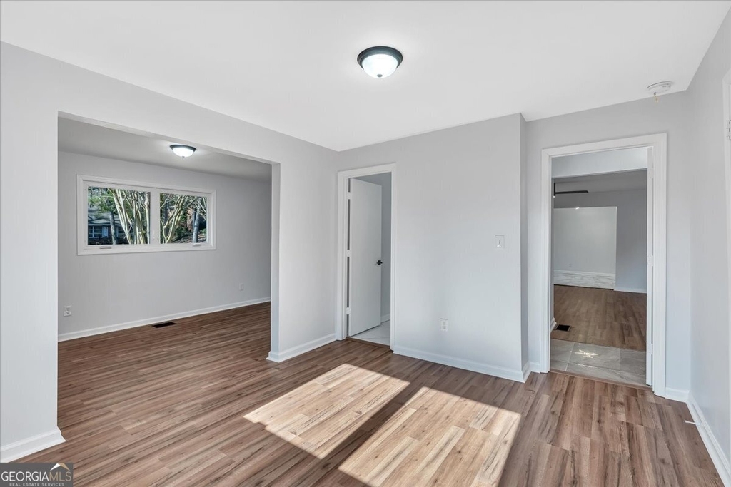 2142 Cloverdale Drive Se - Photo 27