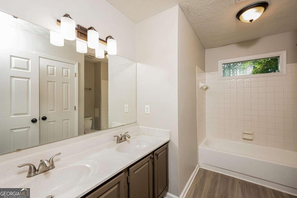 745 Mountain Oaks Parkway - Photo 12