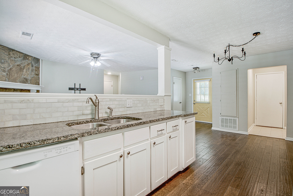 413 Deergrass Trail - Photo 13