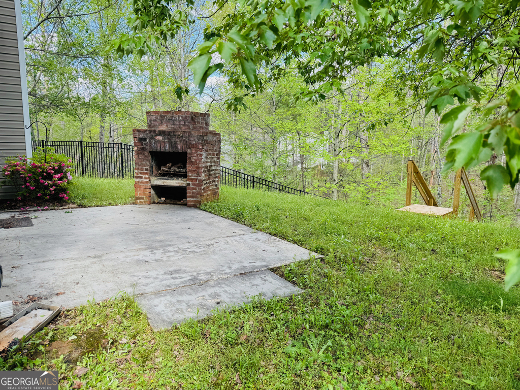 2515 Sheldon Place - Photo 27