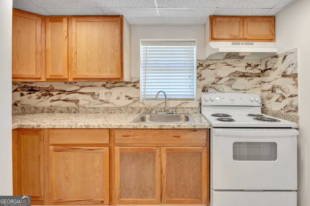 3442 Skyland Drive - Photo 11