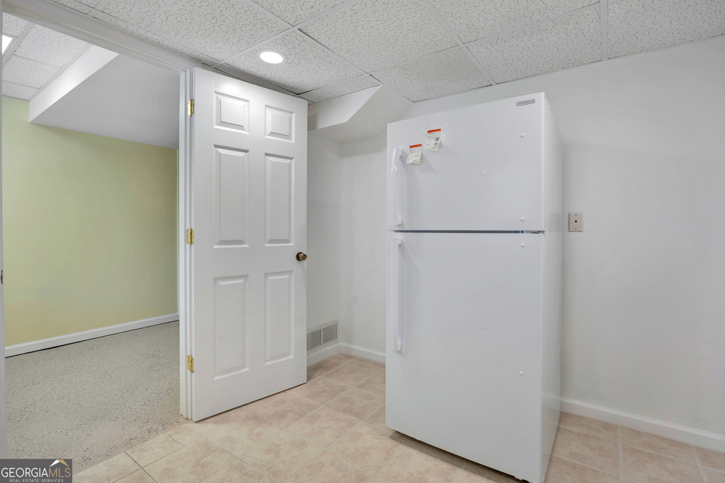 3442 Skyland Drive - Photo 10