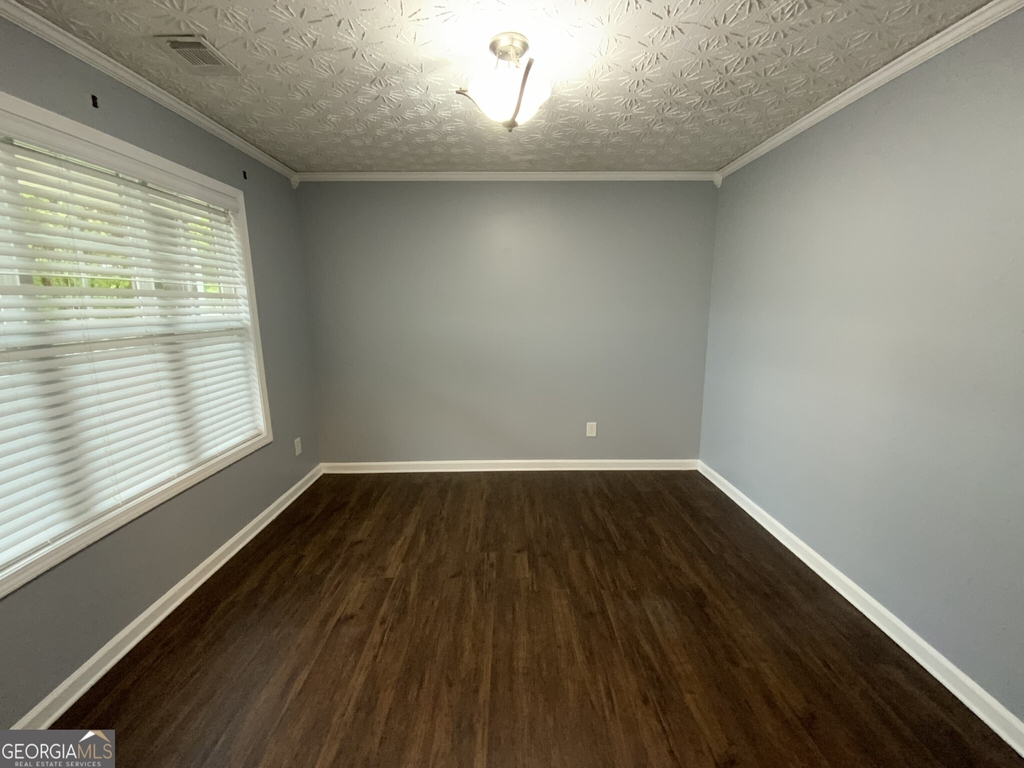 69 Jameston Drive - Photo 4