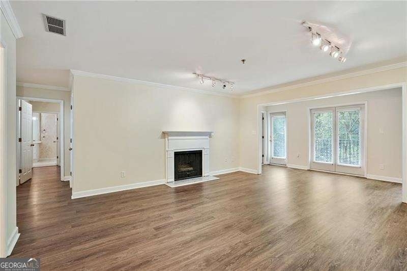 3203 Lenox Road Ne - Photo 3