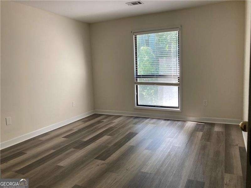 3203 Lenox Road Ne - Photo 13