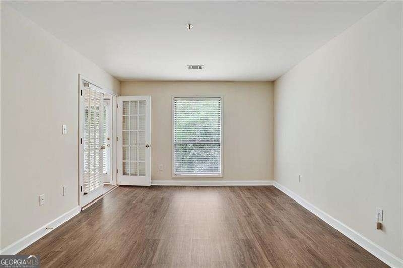 3203 Lenox Road Ne - Photo 9