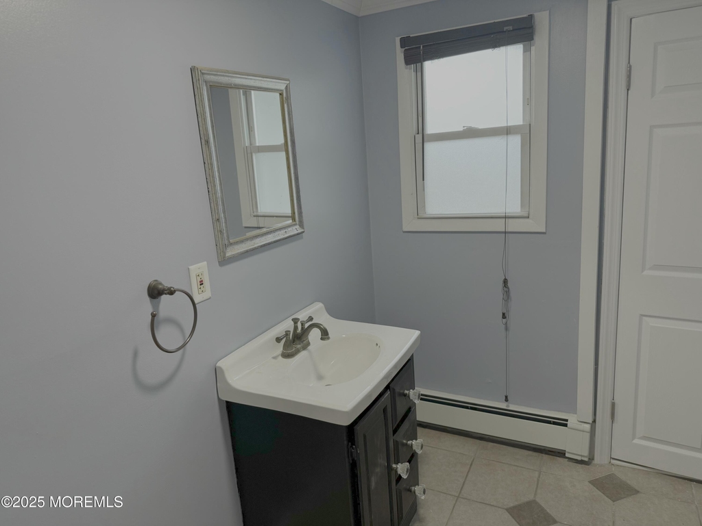22 Bay Avenue - Photo 9