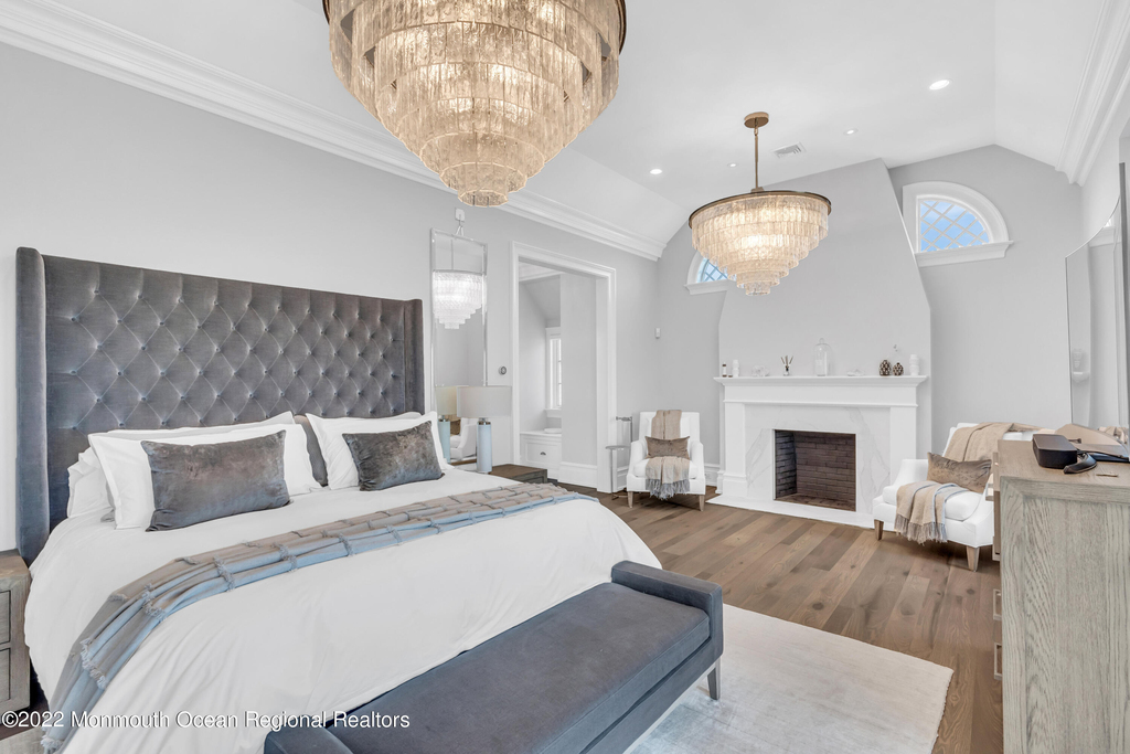 459 Normandy Drive - Photo 13