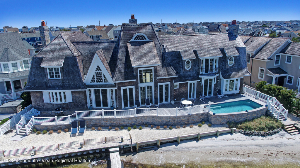 459 Normandy Drive - Photo 20