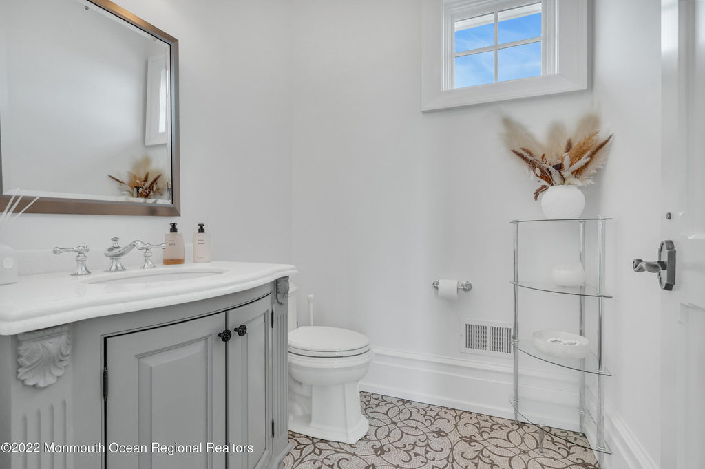 459 Normandy Drive - Photo 11