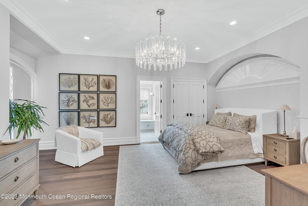 459 Normandy Drive - Photo 15