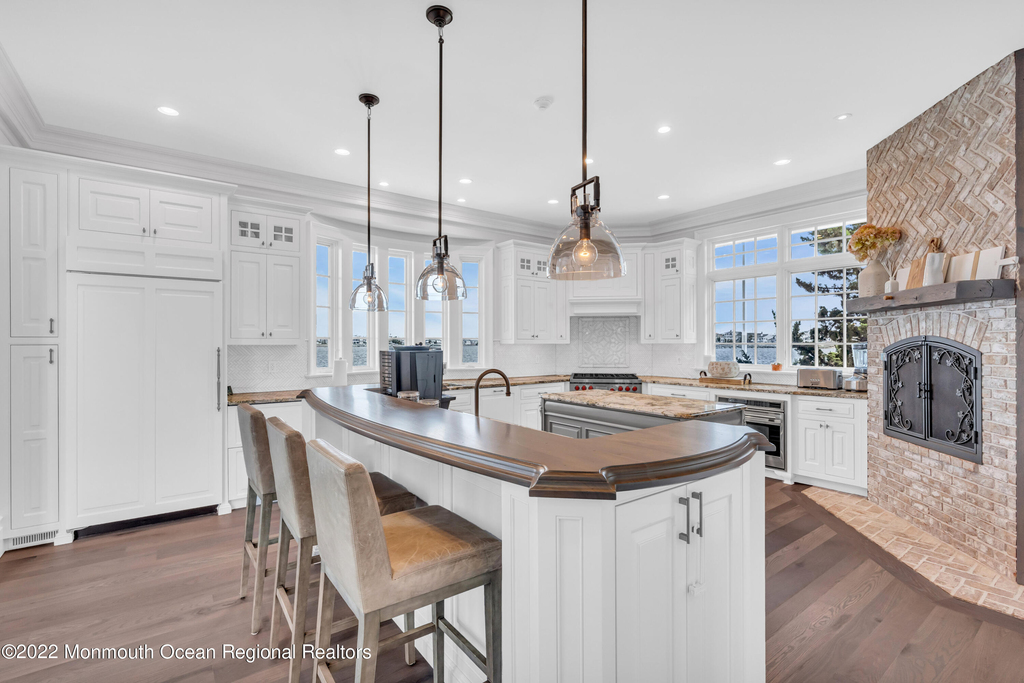 459 Normandy Drive - Photo 6