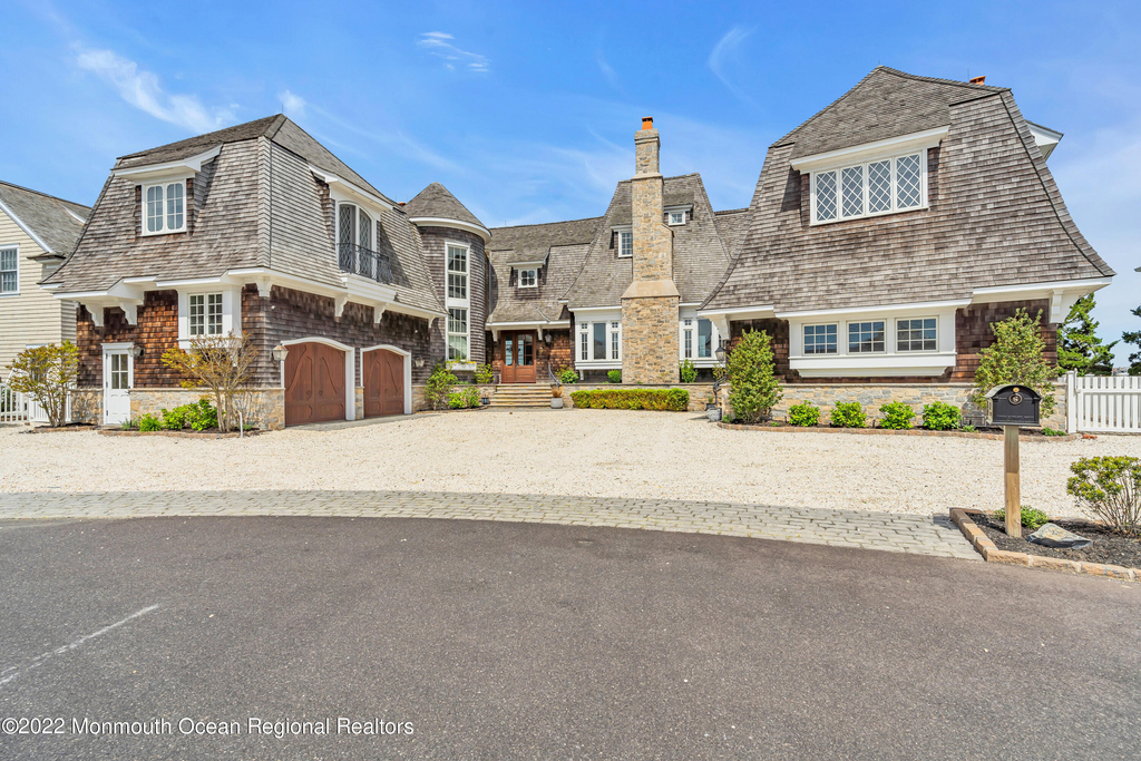459 Normandy Drive - Photo 0