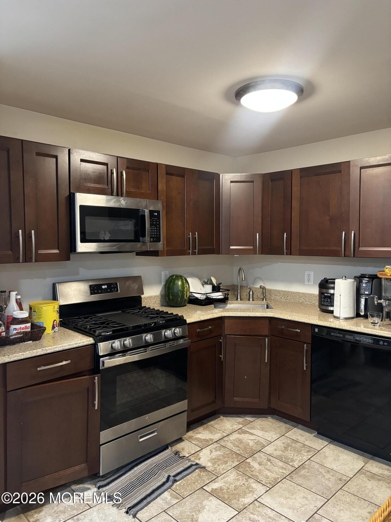 18-6 Augusta Court - Photo 1