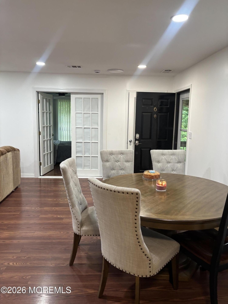 18-6 Augusta Court - Photo 2