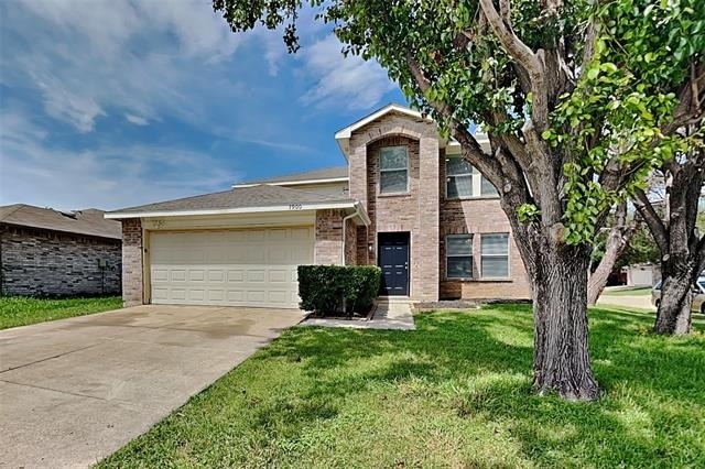 7900 Canoe Ridge Lane - Photo 0
