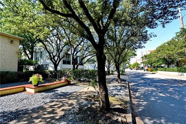 4431 Travis Street - Photo 2