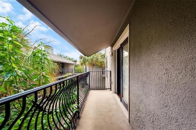 5806 Birchbrook Drive - Photo 4