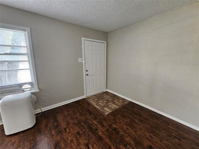 6363 Hollis Avenue - Photo 5