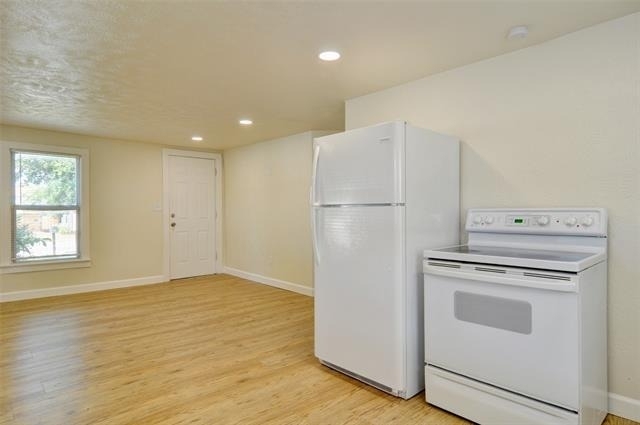 300 Meadow Park Drive - Photo 11