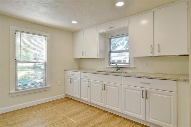 300 Meadow Park Drive - Photo 9