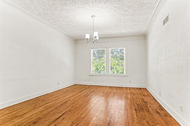 4515 Swiss Avenue - Photo 9