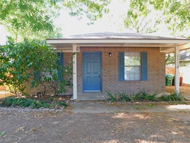 1114 E Mulberry Street - Photo 2