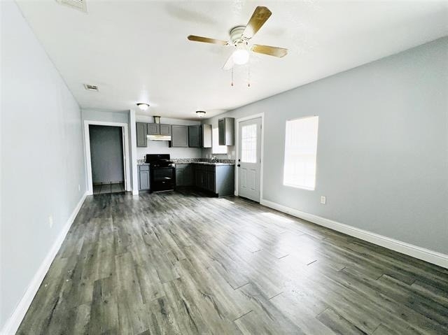 2621 E 12th Street - Photo 7