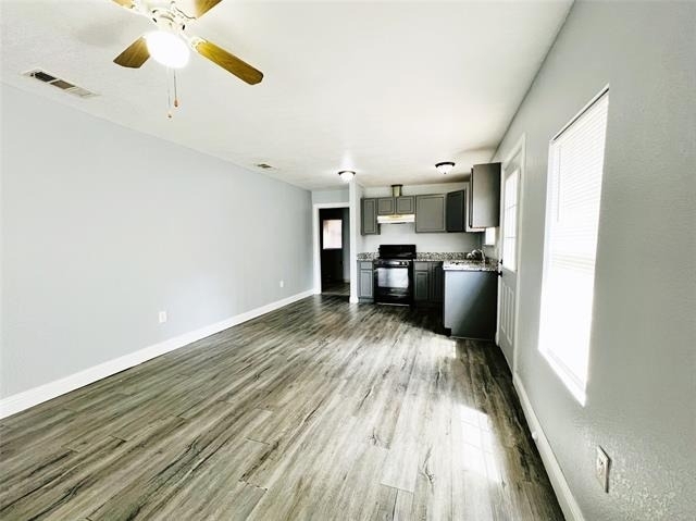2621 E 12th Street - Photo 4