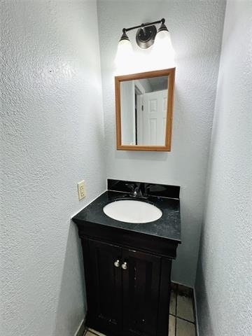 2621 E 12th Street - Photo 17