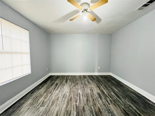2621 E 12th Street - Photo 13
