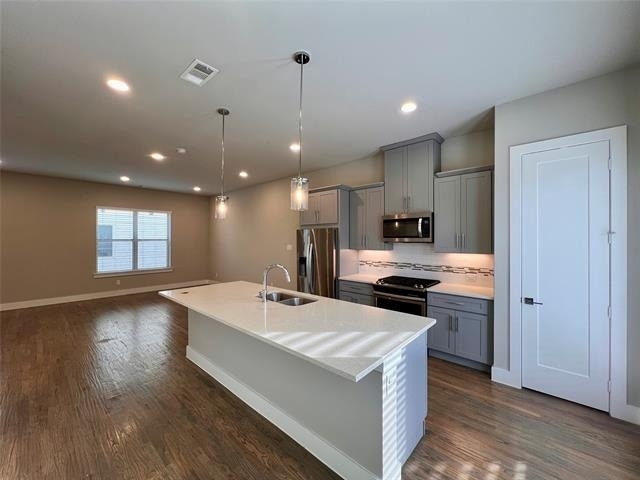 714 N Plano Road - Photo 2