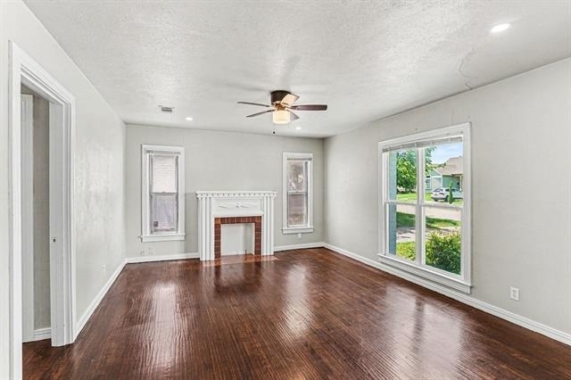 1108 E Robert Street - Photo 5