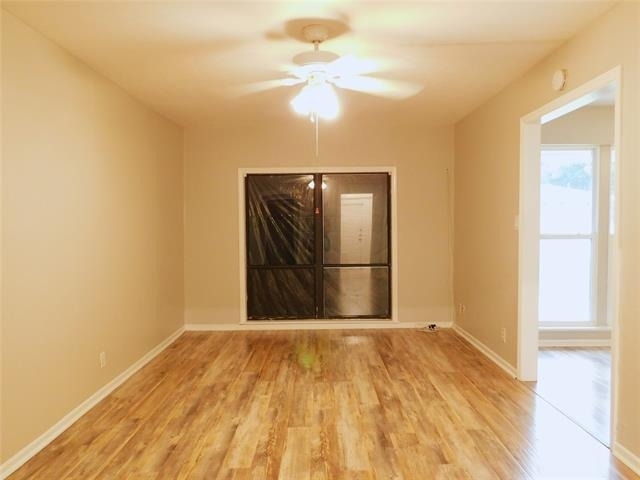 325 W Jones Street - Photo 20