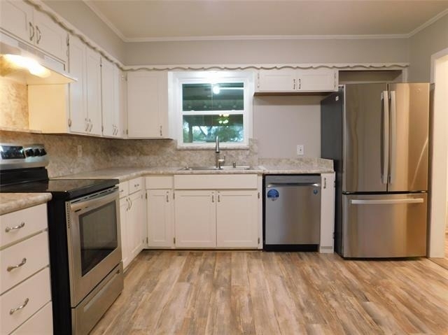 325 W Jones Street - Photo 11