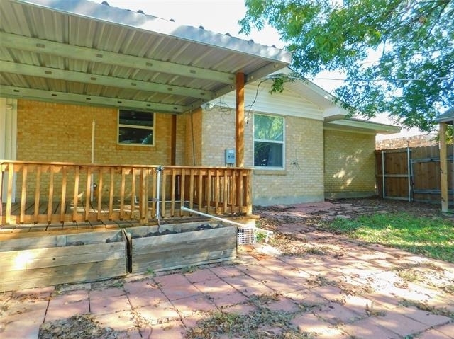 325 W Jones Street - Photo 24