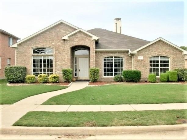 1222 Harvard Lane - Photo 0