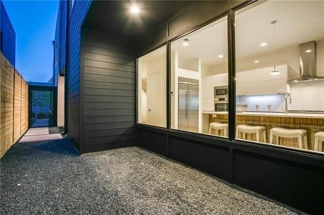 5425 Melrose Avenue - Photo 34