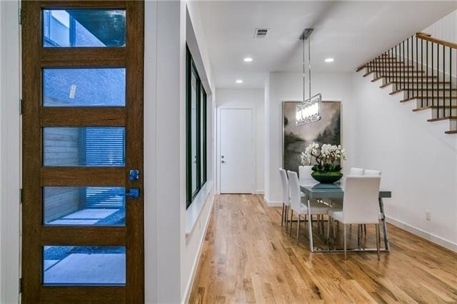 5425 Melrose Avenue - Photo 10