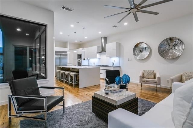 5425 Melrose Avenue - Photo 17