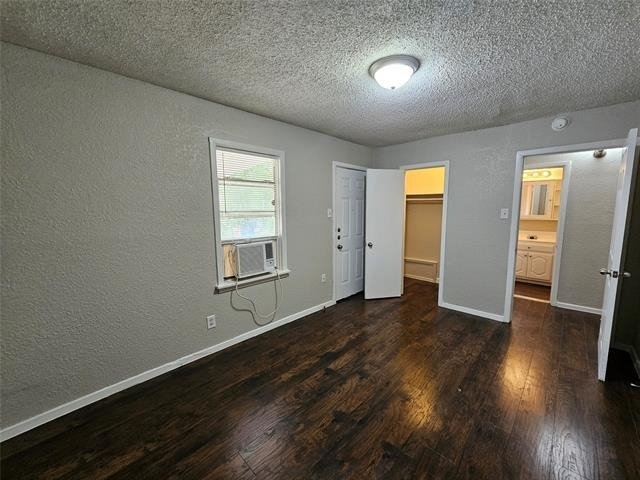 6401 Hollis Avenue - Photo 8