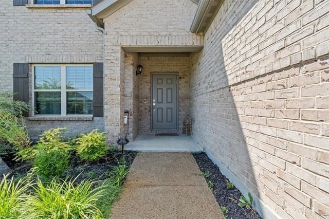 1206 Fox Chase Drive - Photo 5