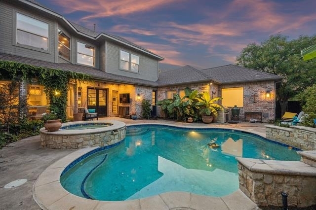 4954 Northshore Drive - Photo 2