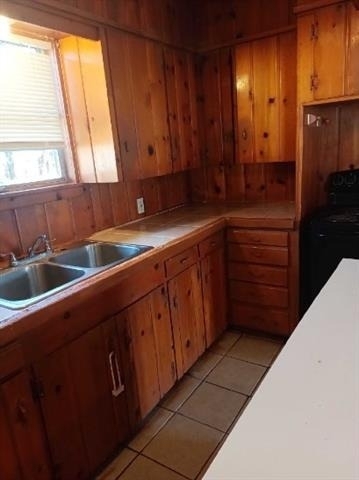 1711 Langford Street - Photo 2