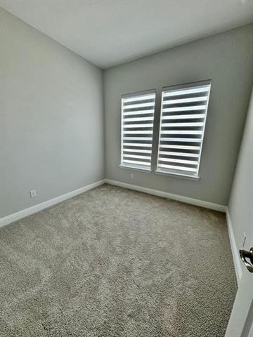 2930 Eleanor Drive - Photo 11
