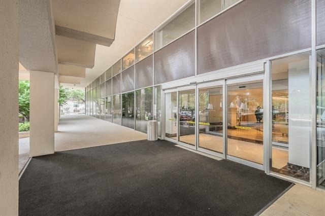 6211 W Northwest Highway - Photo 18