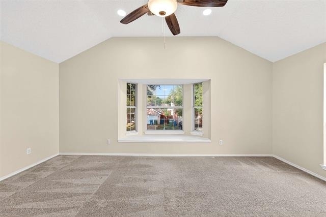2124 Newport Drive - Photo 28
