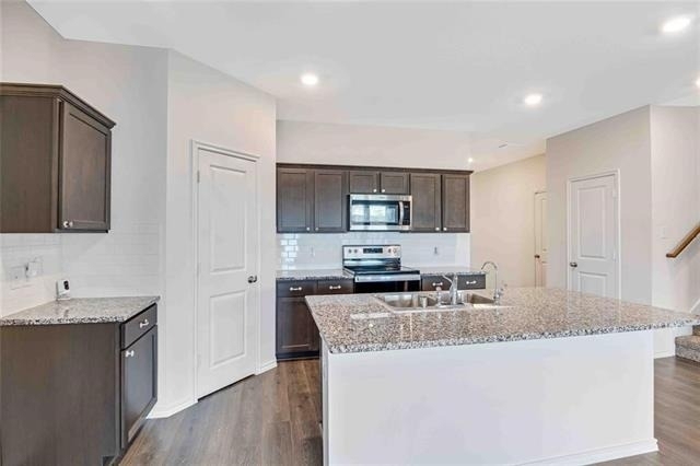 110 Real Quiet Lane - Photo 8