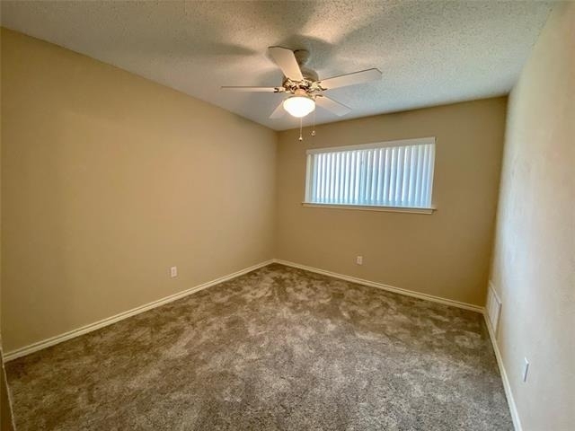 909 Hillsdale Drive - Photo 15